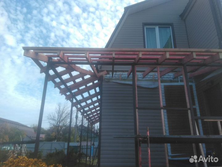 Крыльцо входная группа с площадкой, с ковкой