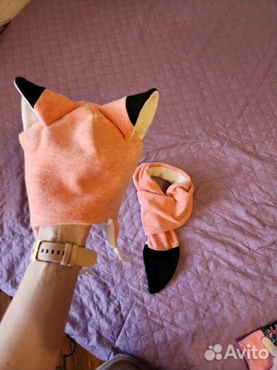 Комплект шапка, шарф лисичка. Размер 50-55