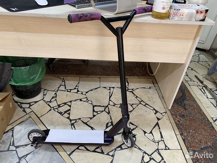 Трюковой самокат tech team duker