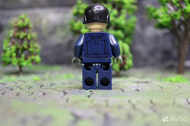 Лего минифигурки (swat) полиция