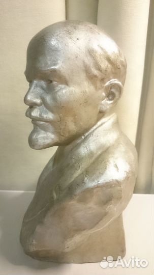 Бюст Ленина
