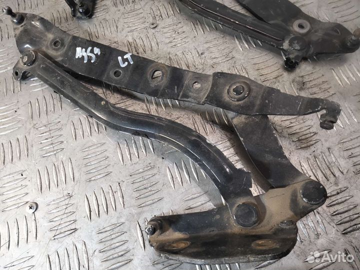 Петли багажника Audi A8 D3