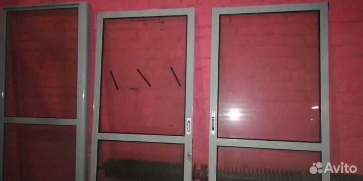 Двери раздвижные б/у