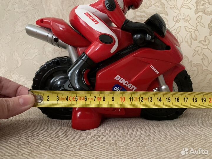 Мотоцикл Сhicco на радиоупр-и, машина в подарок