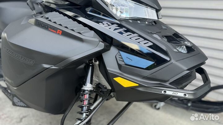 Снегоход BRP Expedition SE 900 ACE Turbo R WT 20''