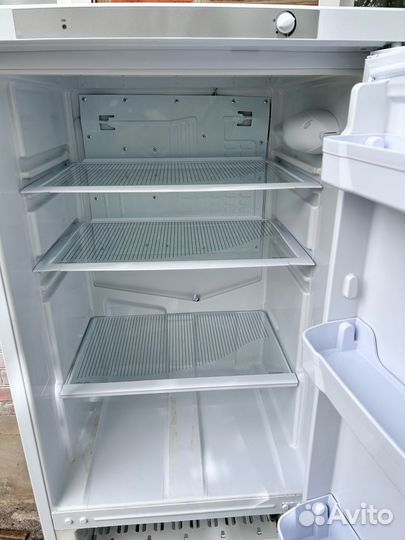 Холодильник Indesit SB167.027