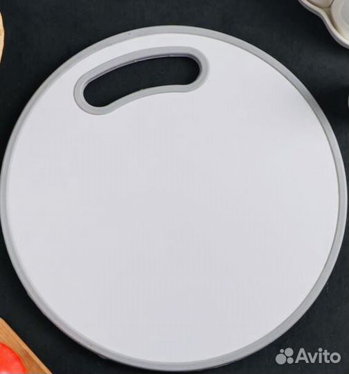 Доска разделочная d30 см