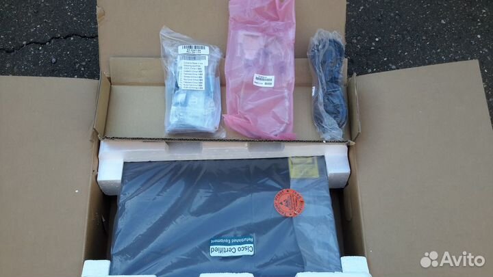 Коммутатор cisco ME-C3750-24TE-M