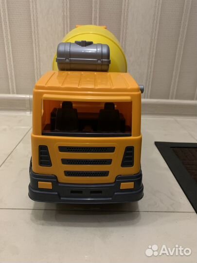 Детская машина