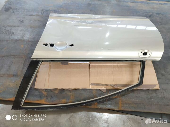 Дверь на Honda civic 4d