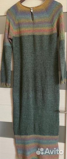 Платье вязаное ручной работы
