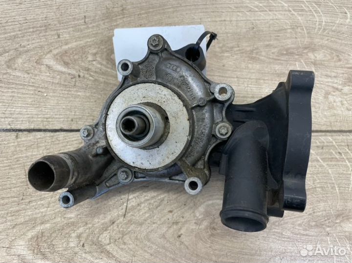 Помпа охлаждающей жидкости Vw Touareg 7P 2010-2018