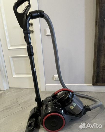 Пылeсос Sаmsung sс15K4116VR, 390W Cyсlоnе Fоrcе