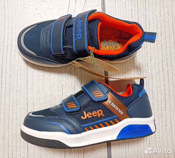 Новые кроссовки ф. Jeep (оригинал)р. 32 Италия