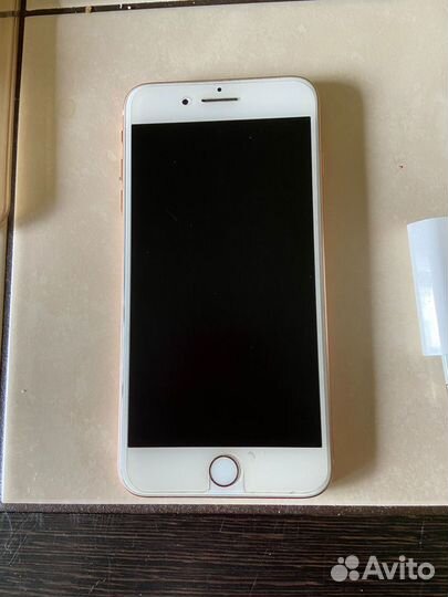 Телефон iPhone 8 plus