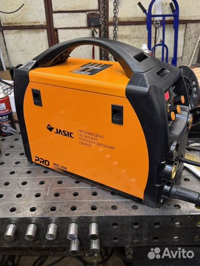Сварочный аппарат полуавтомат mig Сварог n229