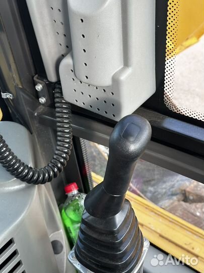 Экскаватор-погрузчик Ensign BL988, 2023