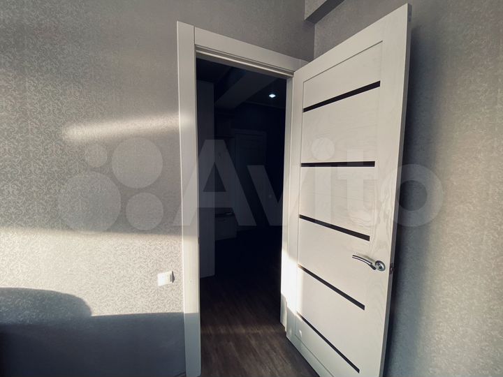 2-к. квартира, 70 м², 12/13 эт.