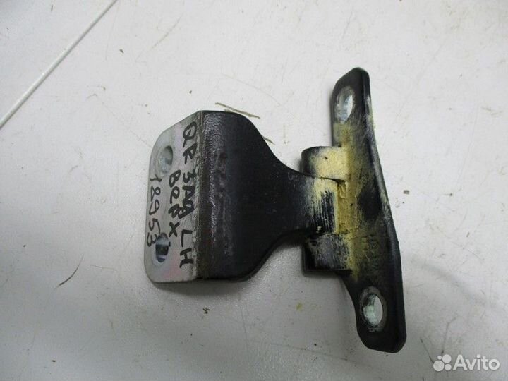 Петля двери задней левой верхняя Kia Quoris KH