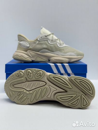 Кроссовки Adidas Ozweego