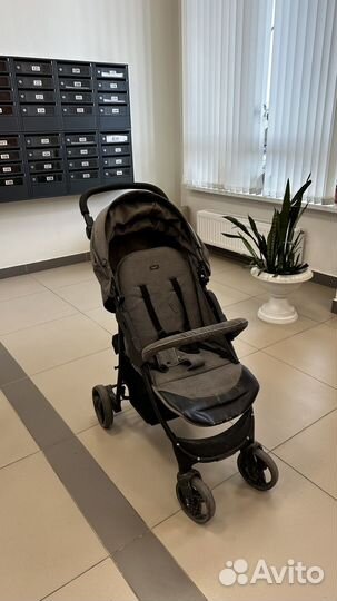 Прогулочная коляска складная