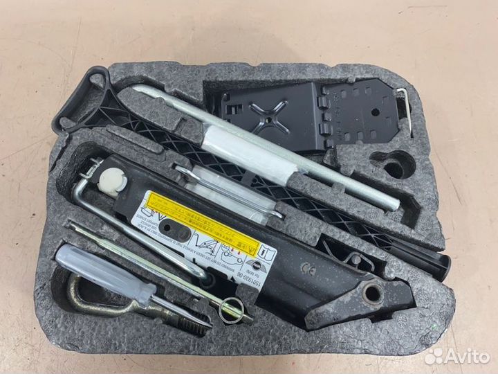 Домкрат Mini Cooper R56 N12 2007