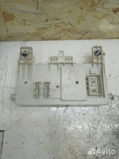 Блок предохранителей Mazda 3 Z6