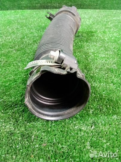 Патрубок / гофра воздушного фильтра Nissan Qashqai