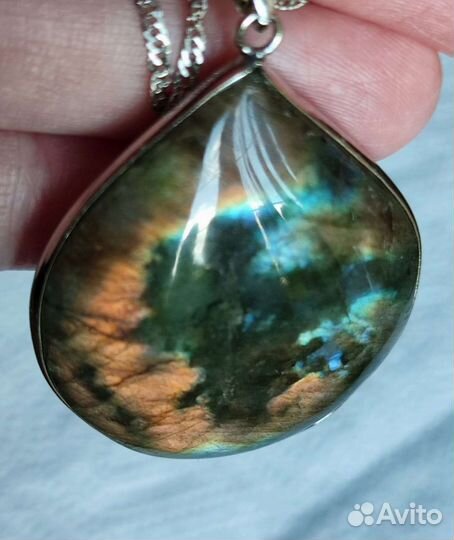 Лабрадорит кулон двусторонний на цепочке