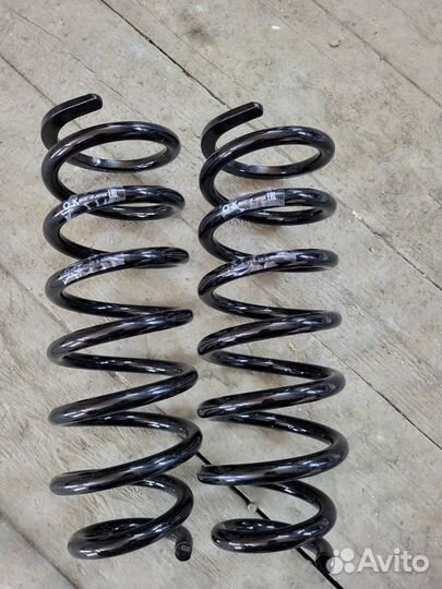Пружины OBK C4T-21642 на Mark jzx110 gx110