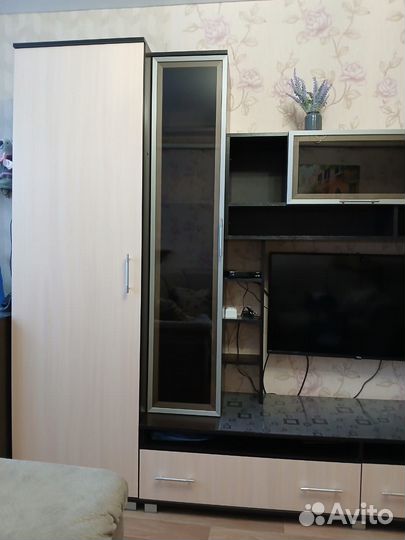 Стенка горка в гостиную бу