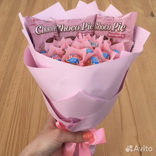 Букет из Chupa Chups и Choco Pie