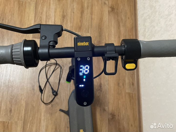 Ninebot max g30