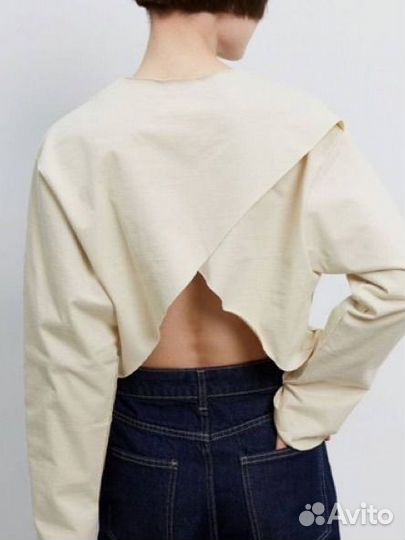 Укороченный свитшот