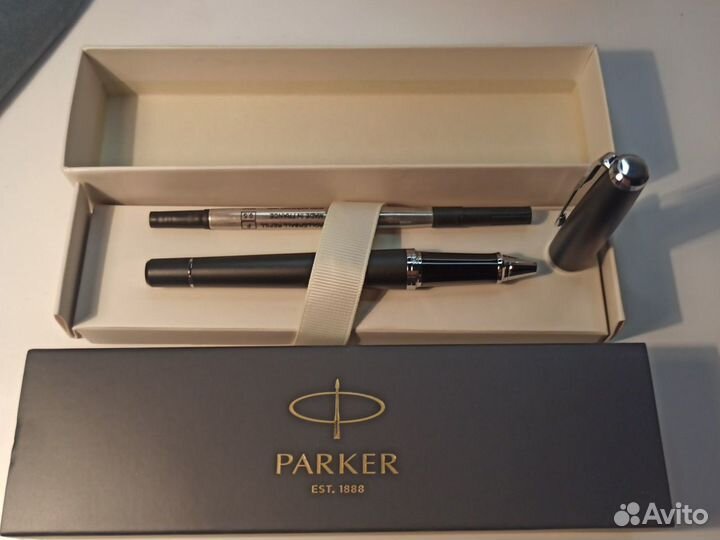 Ручка-роллер Parker Urban T309, Muted Black CT