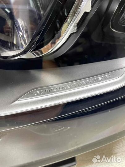 Фара левая Mercedes-Benz GLE