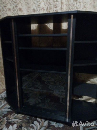 Тумба под телевизор