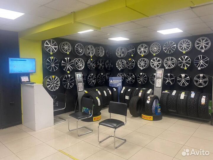 Nokian Tyres Hakkapeliitta 9 215/55 R17