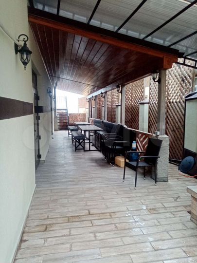 Дом 300 м² на участке 5 сот.