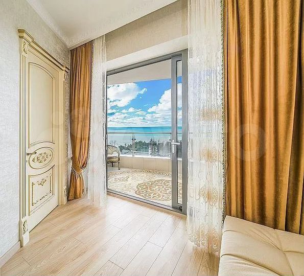 2-к. квартира, 70 м², 7/23 эт.