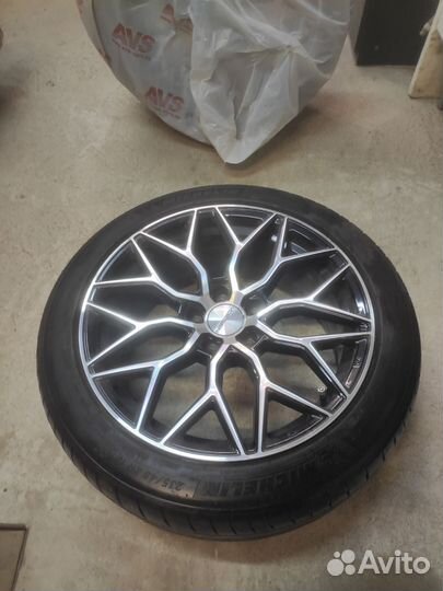 Колеса летние 235 45 r18