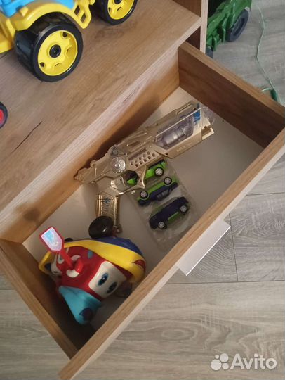 Полки стеллажи