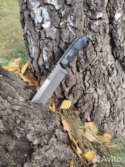 Нож туристический