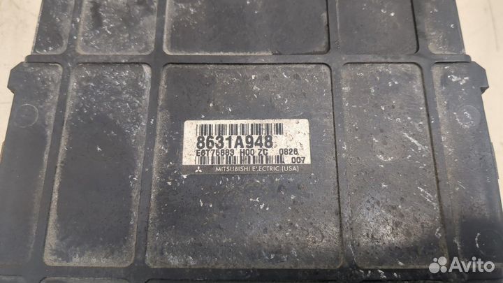 Блок управления двигателем Mitsubishi Endeavor, 2011