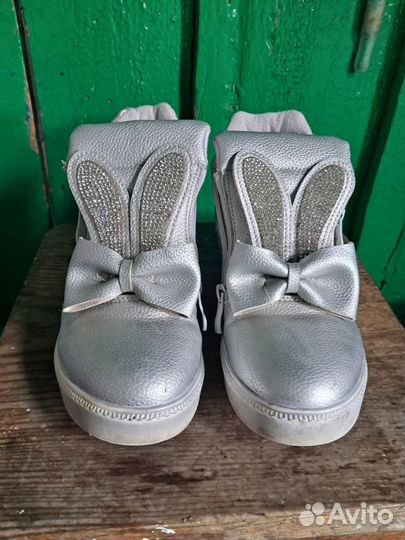 Кроссовки 35 размер