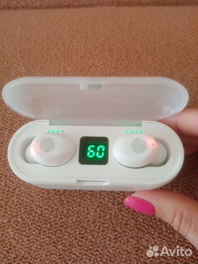 Беспроводные наушники