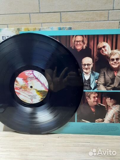 Виниловая пластинкаelton john