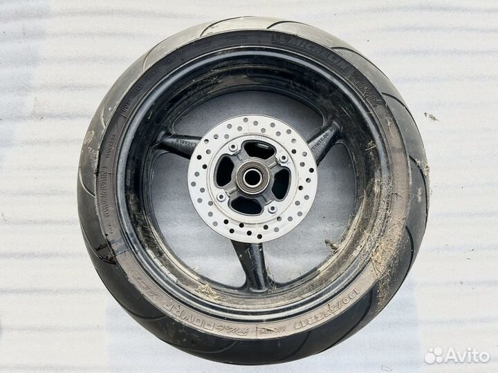 Honda CBR954RR заднее колесо