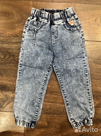 Вещи на мальчика 104р