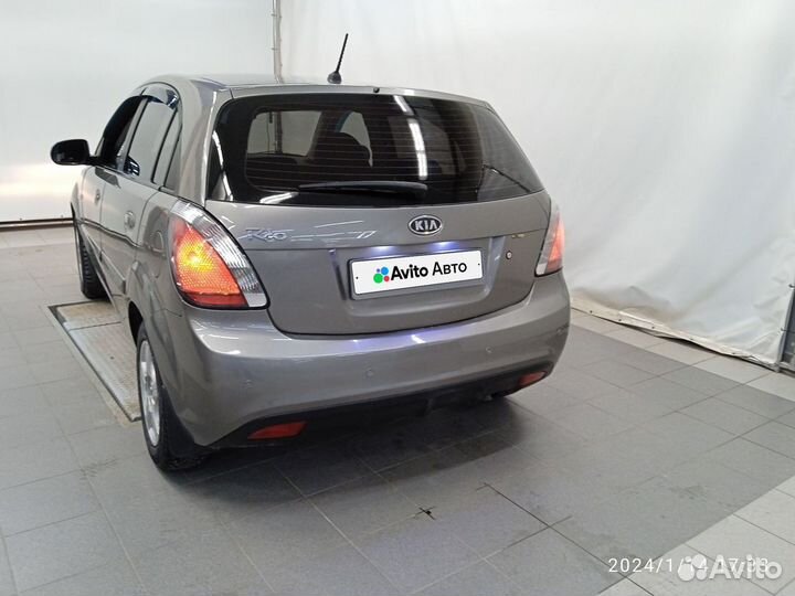 Kia Rio 1.4 AT, 2011, 155 000 км